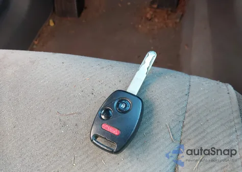 2011 Honda Civic Lx z USA, uszkodzony, nr VIN 2HGFA1F52BH308867